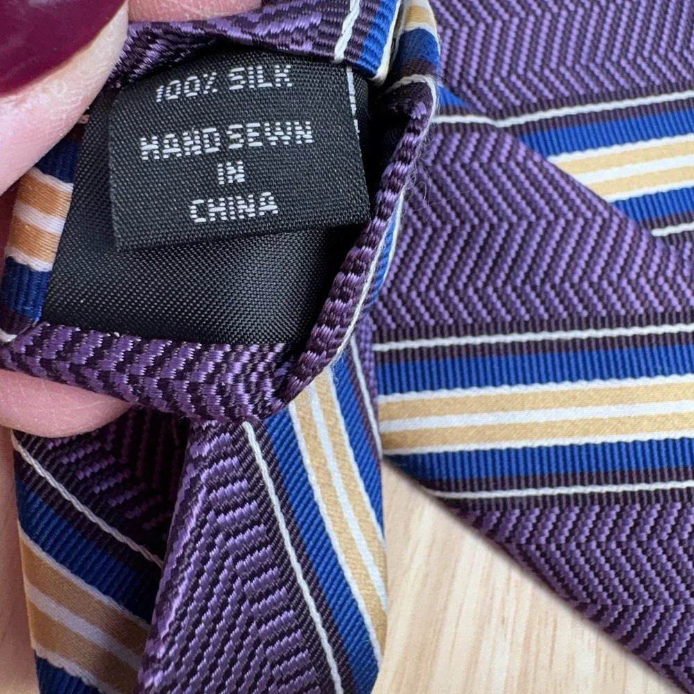 Jos. A. Bank Mens Silk Necktie Lavender Purple Blue Striped Woven Tie